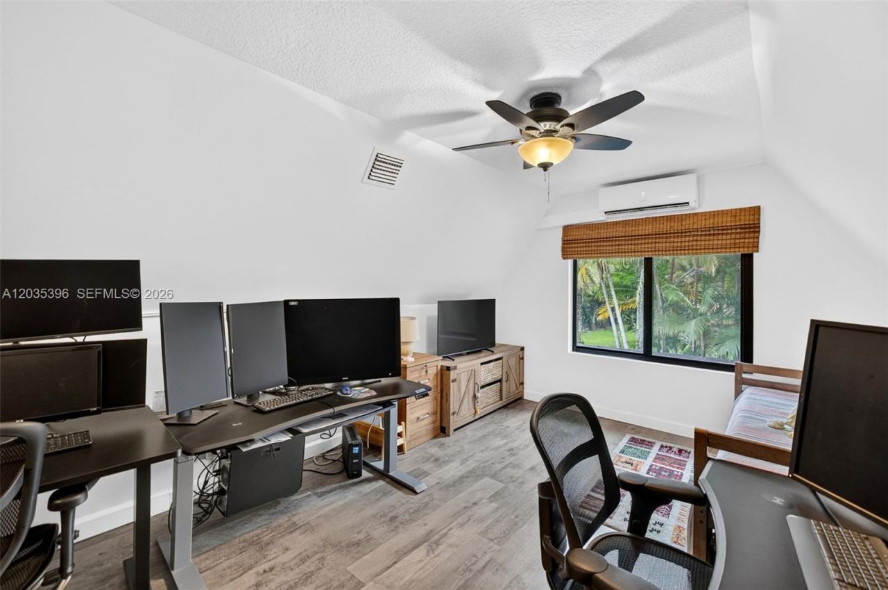 14551 SW 24th St, Davie, FL 33325 Photo
