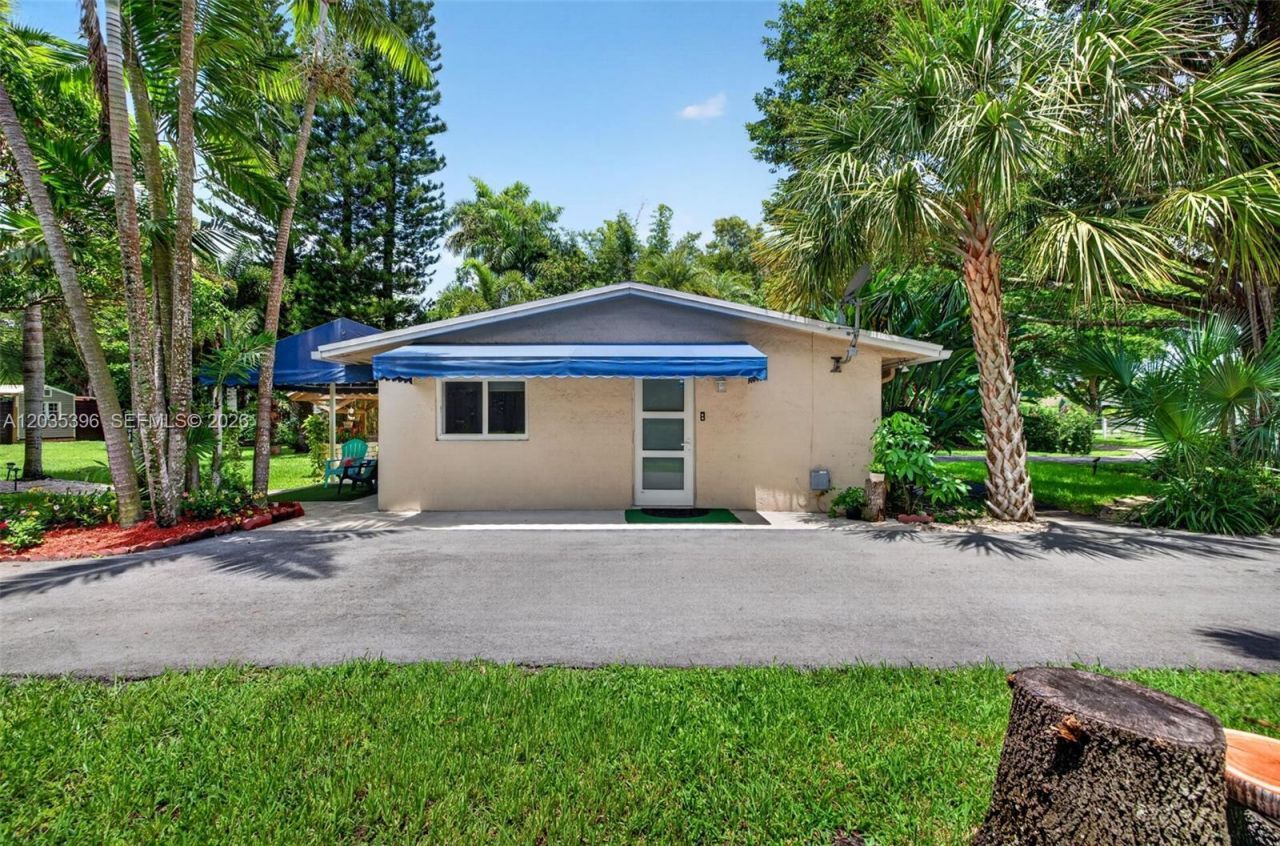 14551 SW 24th St, Davie, FL 33325 Photo