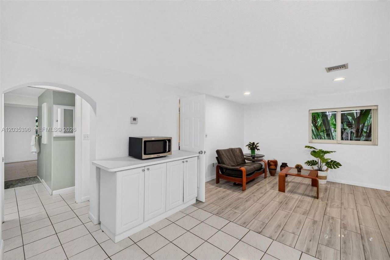 14551 SW 24th St, Davie, FL 33325 Photo