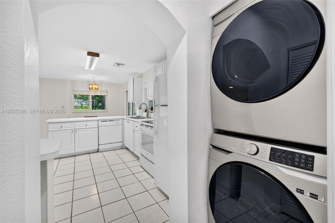 14551 SW 24th St, Davie, FL 33325 Photo