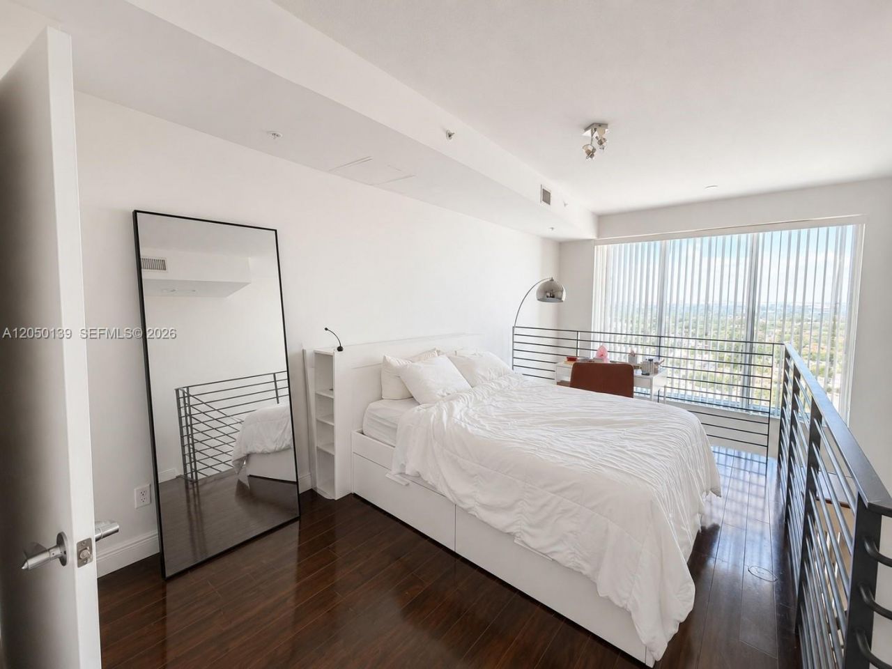 60 SW 13th St , Unit 2613, Miami, FL 33130 Photo