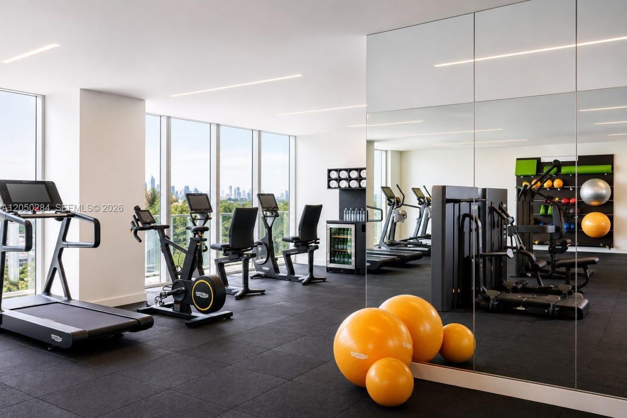 4701 N Meridian Ave , Unit 214, Miami Beach, FL 33140 Photo