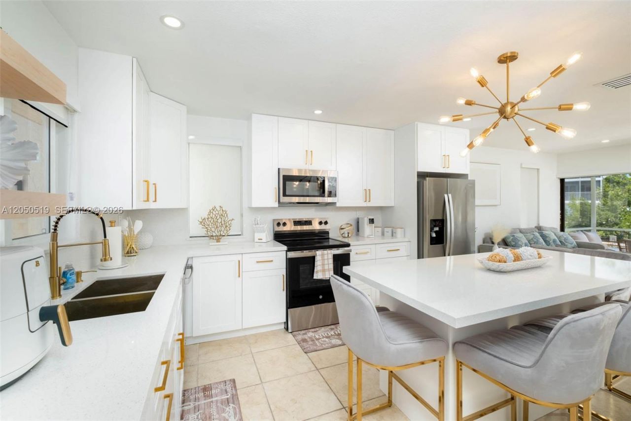 1500 Ocean Bay Dr, Unit C6, Key Largo, FL 33037 Photo