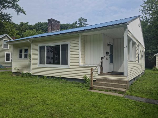 24 Cherry Street, Windsor, VT 05089