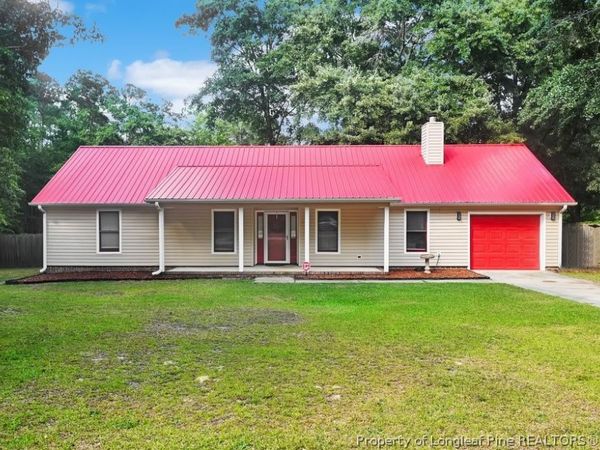 5487 Bush Court, Hope Mills, NC 28348