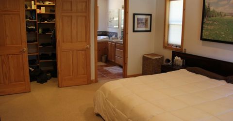 11450 Cinder Cone Drive, Truckee, CA 96161 Photo