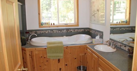 11450 Cinder Cone Drive, Truckee, CA 96161 Photo