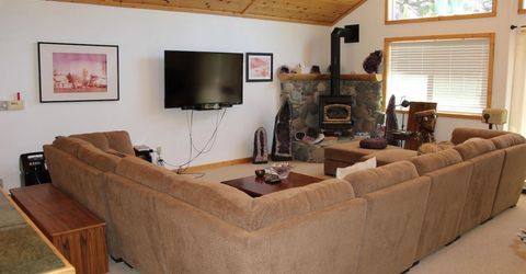 11450 Cinder Cone Drive, Truckee, CA 96161 Photo
