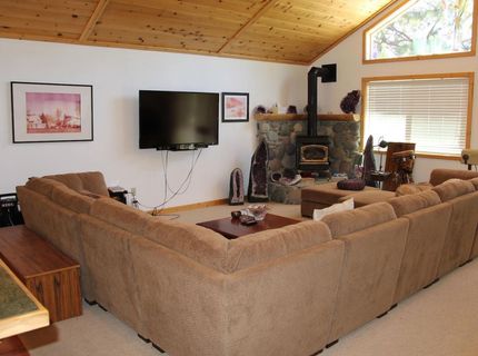 11450 Cinder Cone Drive, Truckee, CA 96161 Photo