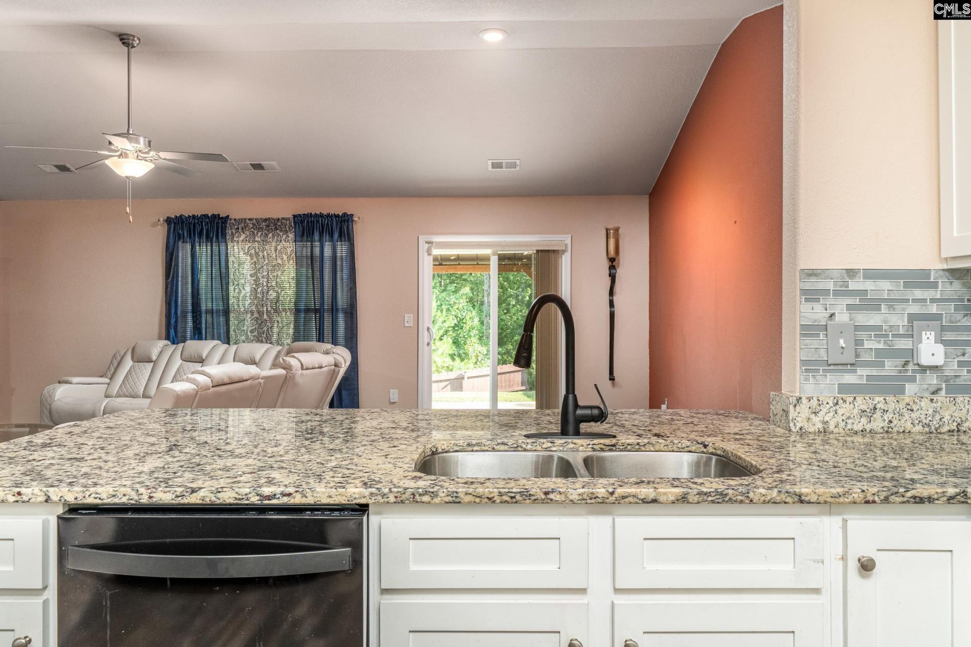 126 Sundew Road Photo 10