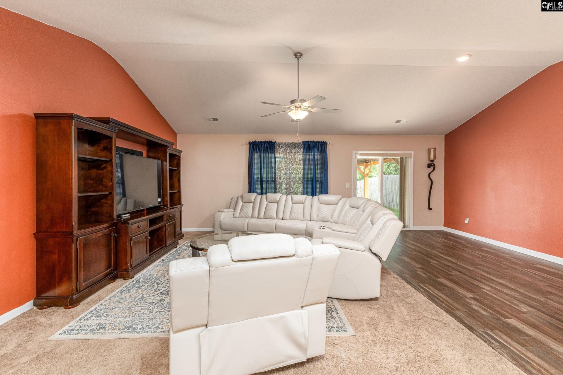 126 Sundew Road Photo 6