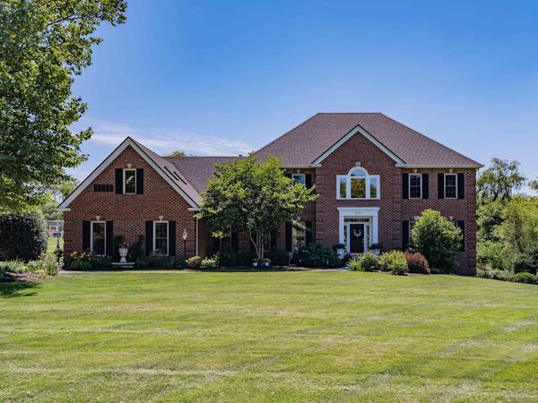 1710 Sycamore Hills Drive, Fort Wayne, IN 46814
