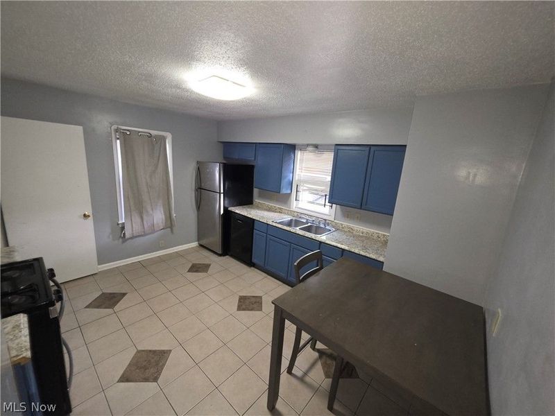 15205 Harvard Avenue, Cleveland, OH 44128 Photo 16