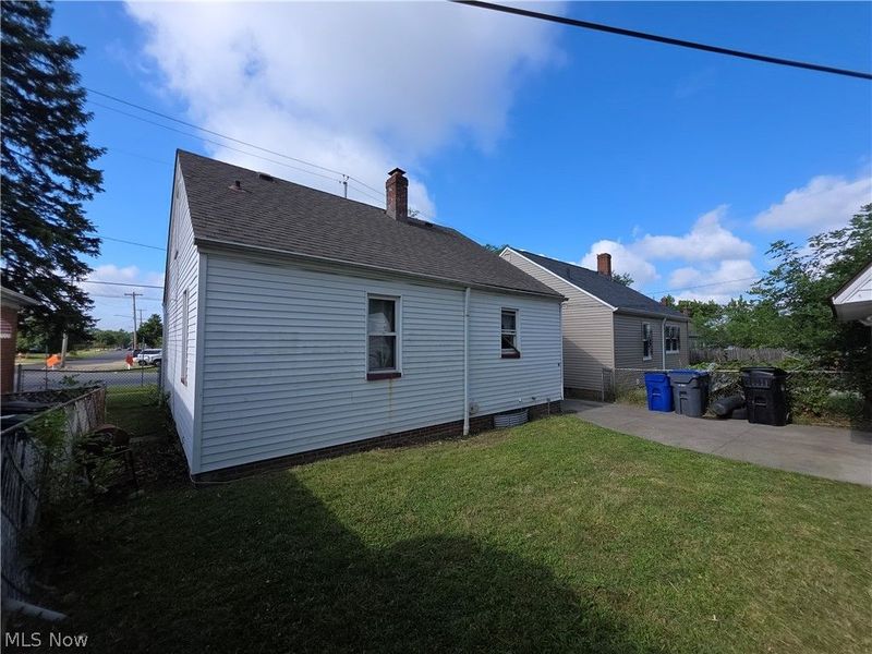15205 Harvard Avenue, Cleveland, OH 44128 Photo 5