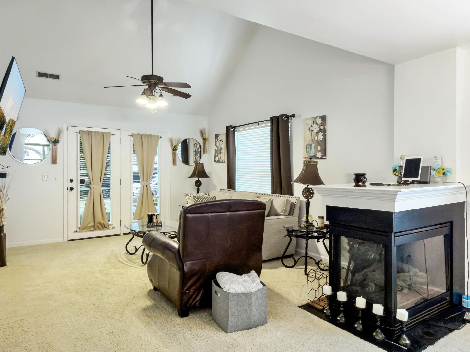 5235 Fernland Way Photo 11