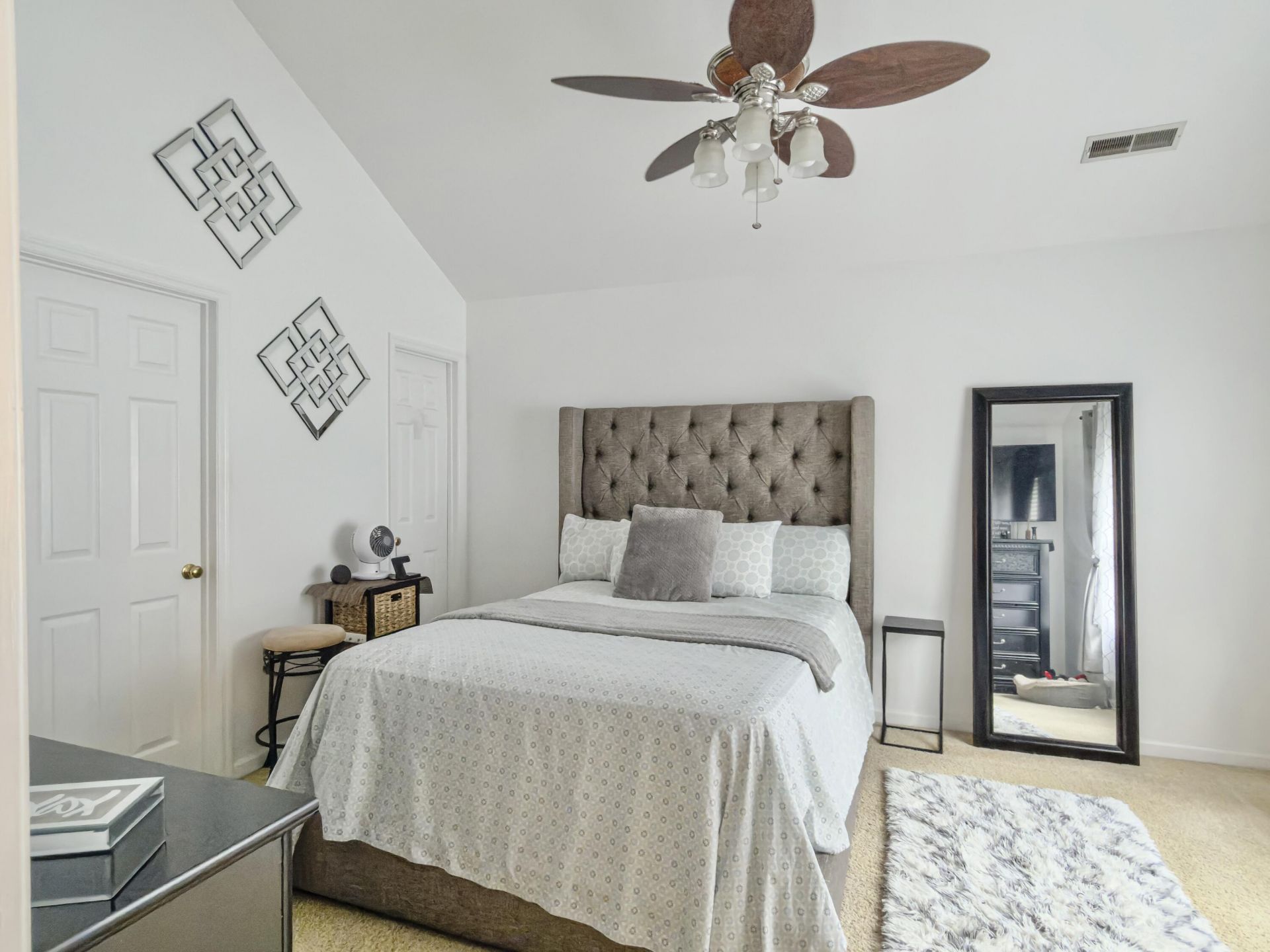 5235 Fernland Way Photo 30