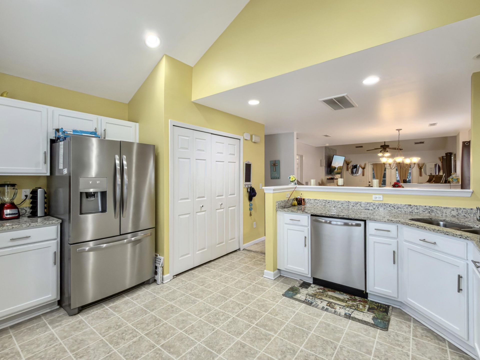 5235 Fernland Way Photo 7