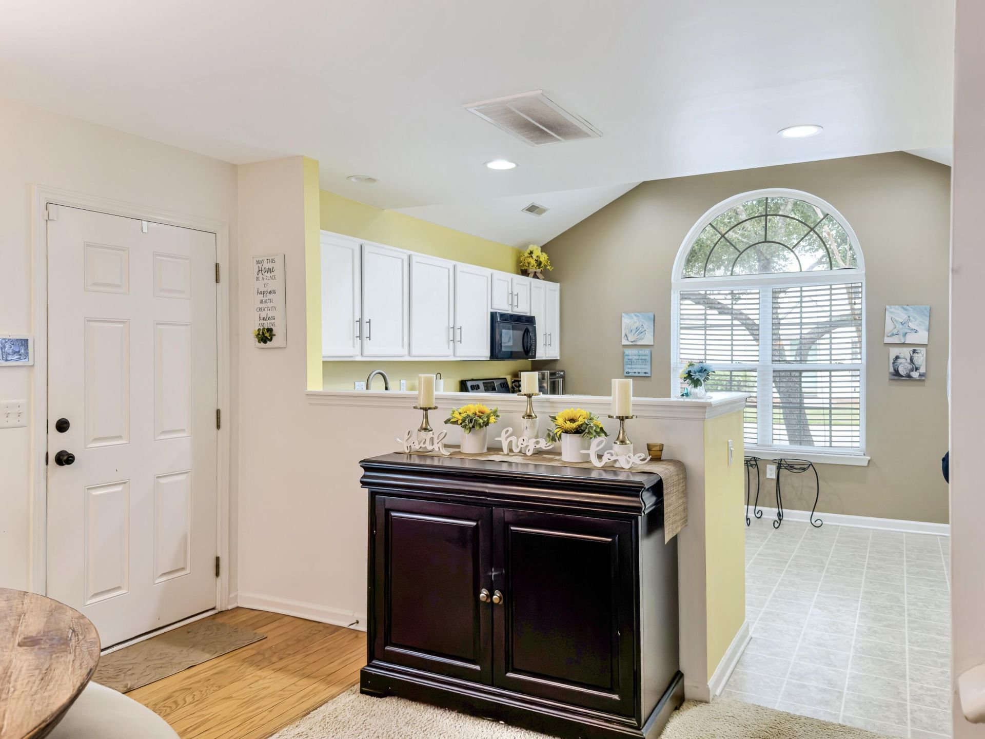 5235 Fernland Way Photo 9
