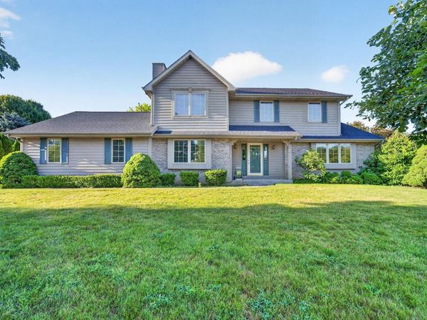 3805 Glencoe DRIVE, Mount Pleasant, WI 53403