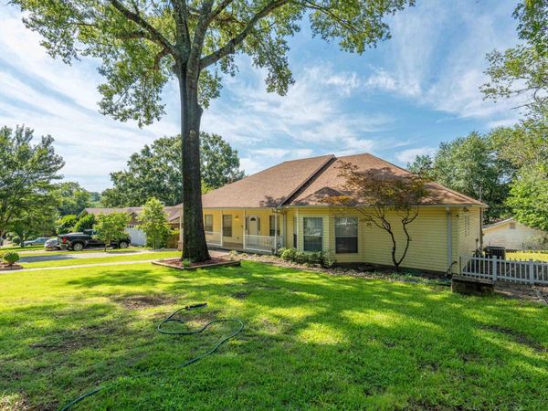 310 Melwood Street , Hot Springs, AR 71901