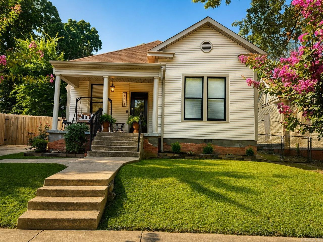 2205 W 13 Street Little Rock, AR 72202