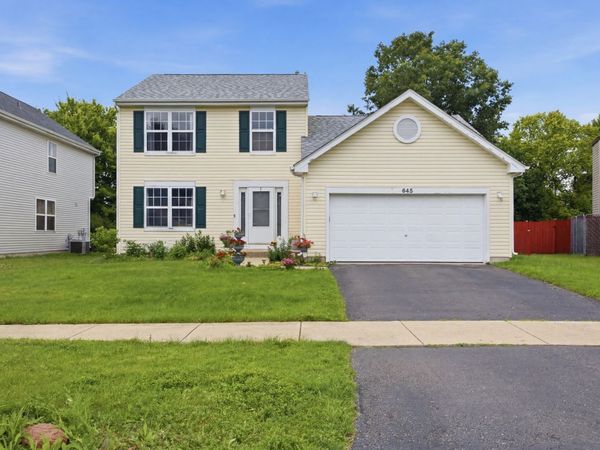 645 Spicebush Lane , Aurora, IL 60504
