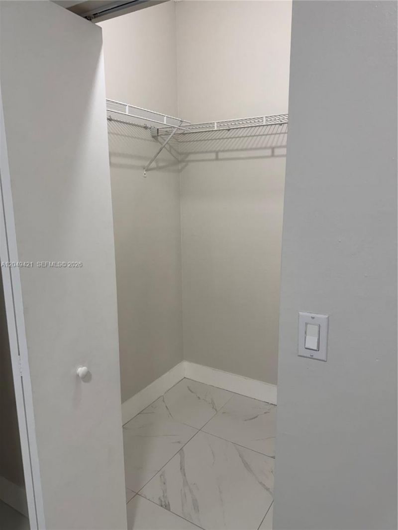 18344 NW 68th Ave , Unit F, Hialeah, FL 33015 Photo