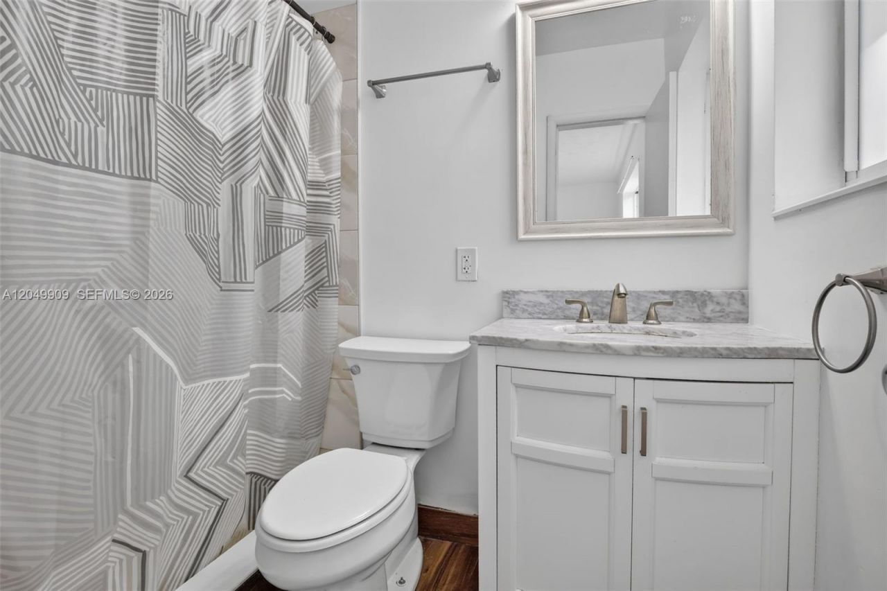 130 NW 78th Ave, Pembroke Pines, FL 33024 Photo