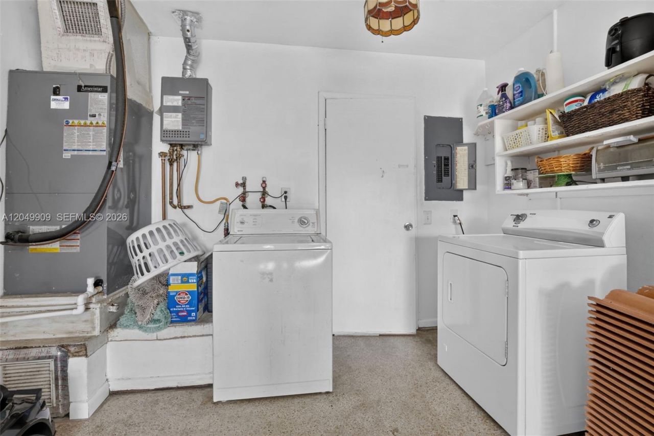 130 NW 78th Ave, Pembroke Pines, FL 33024 Photo
