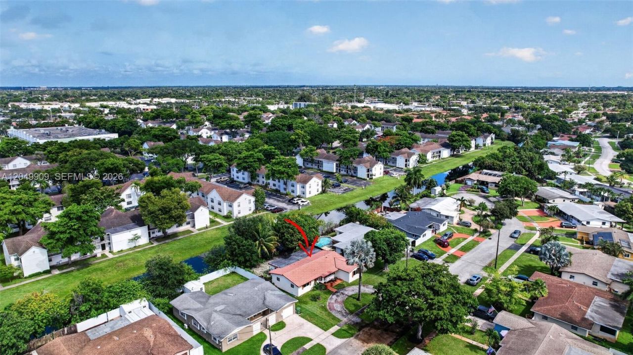130 NW 78th Ave, Pembroke Pines, FL 33024 Photo