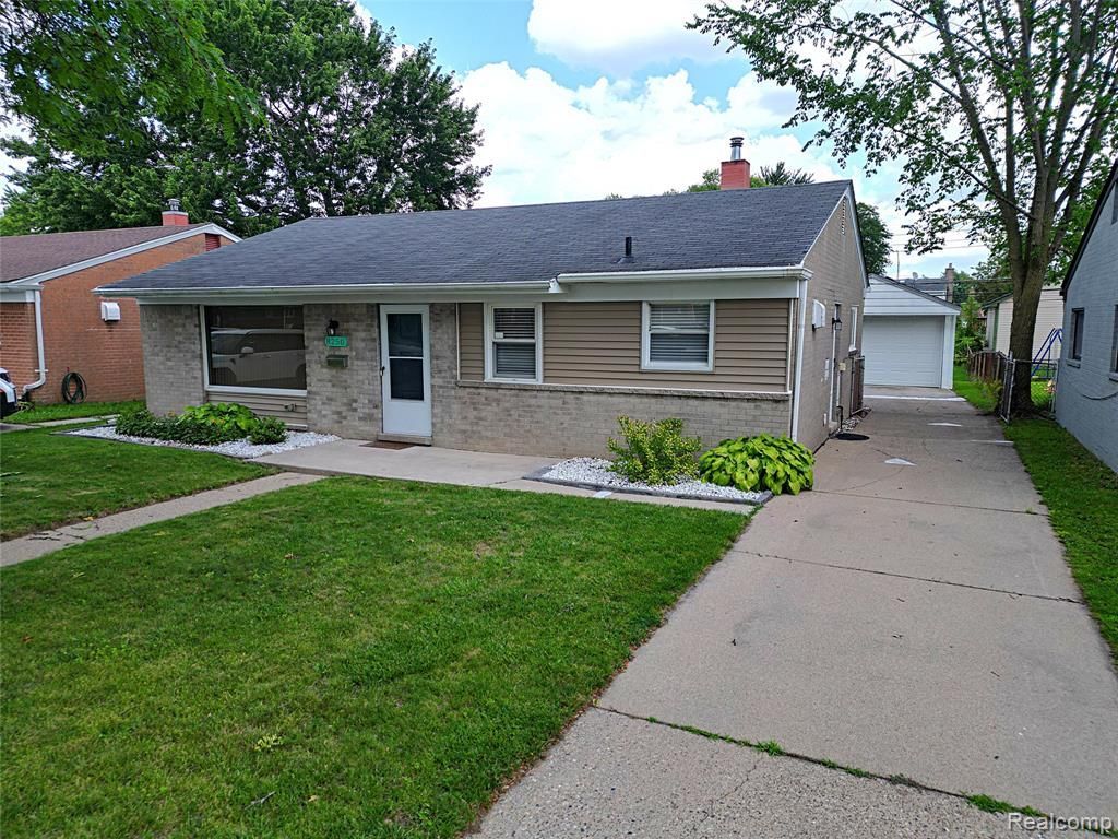 8250 N Henry Ruff Road, Westland, MI 48185 Main Photo