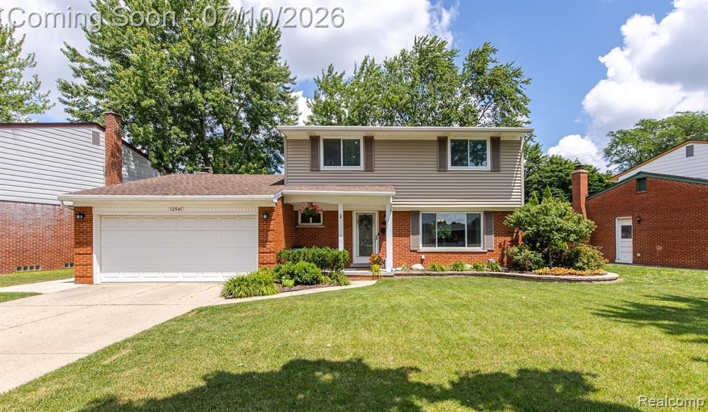 12541 De Cook Drive, Sterling Heights, MI 48313 Main Photo