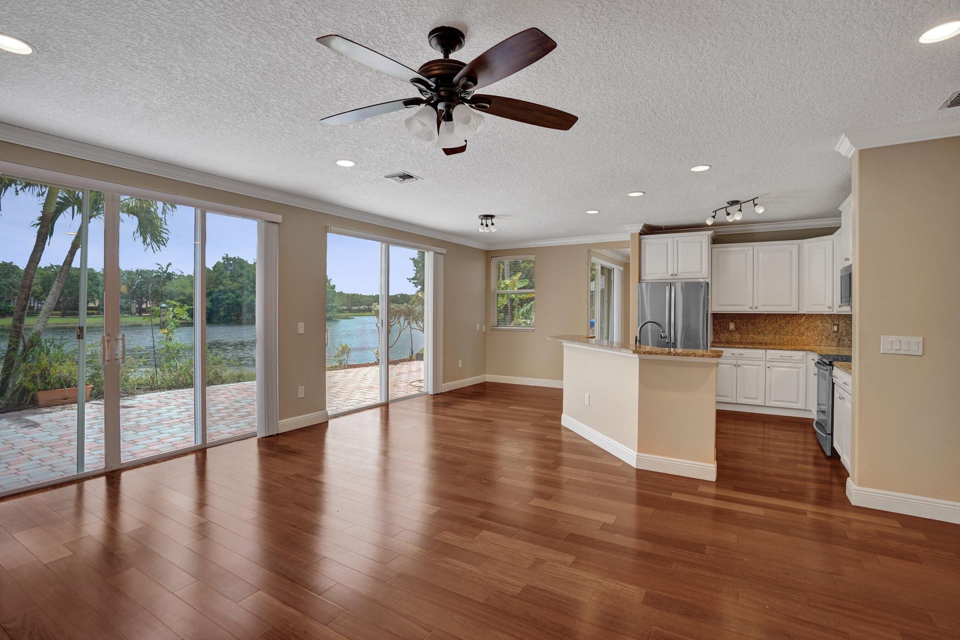 7553 Sally Lyn Lane, Lake Worth, FL 33467 Photo