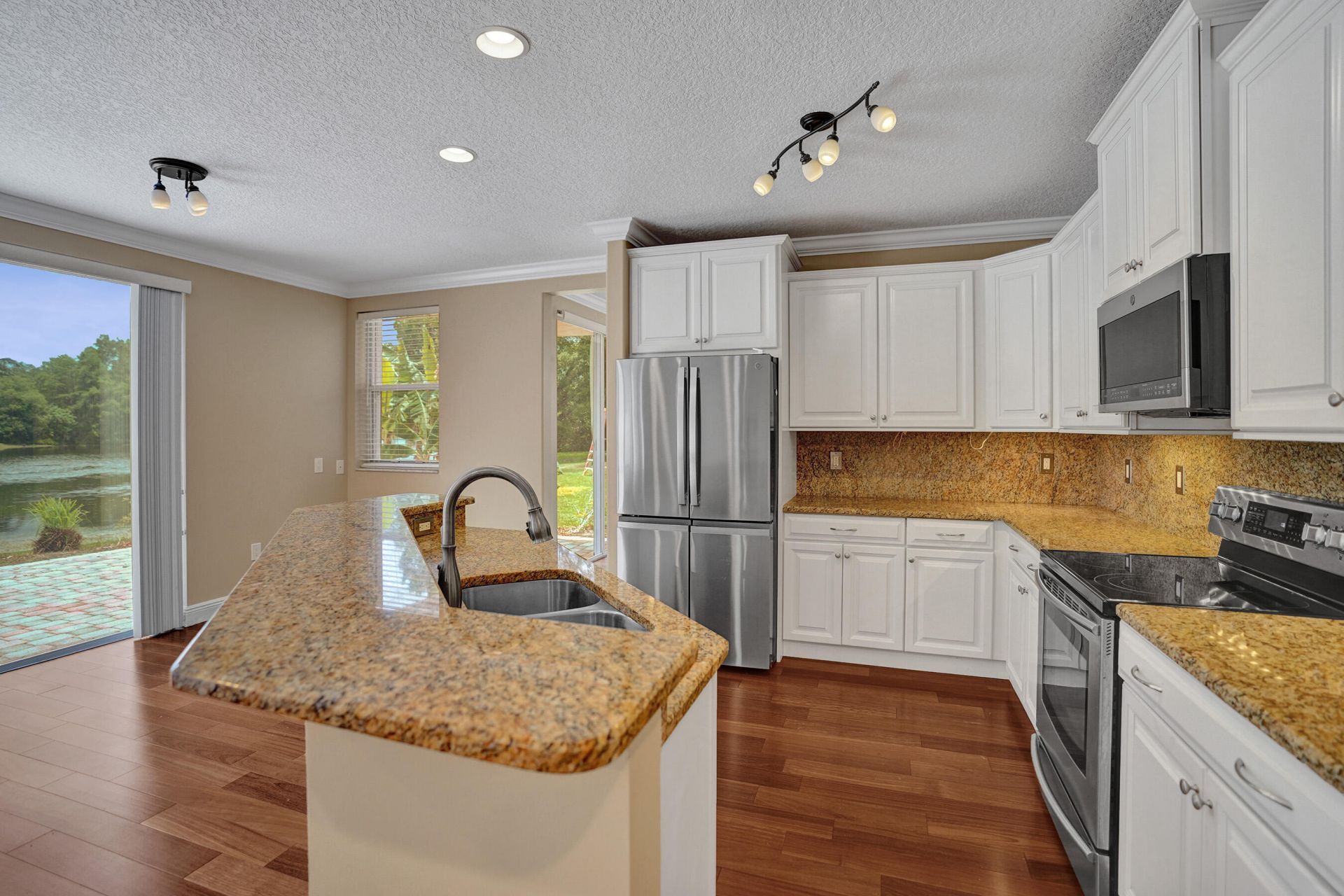 7553 Sally Lyn Lane, Lake Worth, FL 33467 Photo