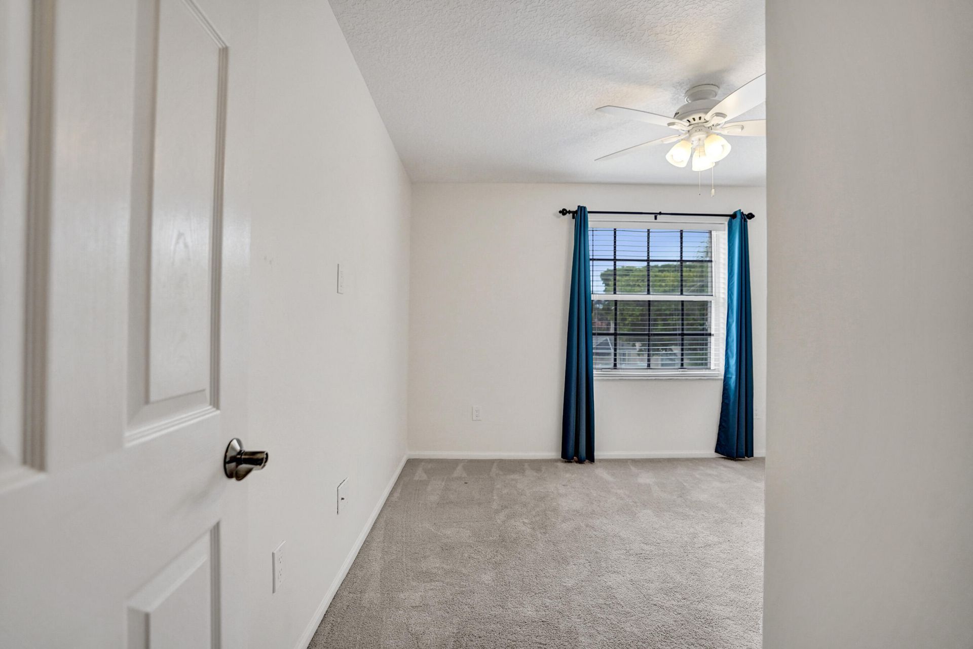7553 Sally Lyn Lane, Lake Worth, FL 33467 Photo