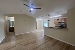 1300 Leatherman Rd. photo 4