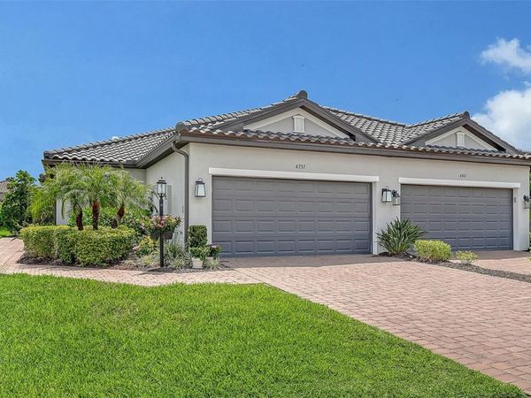 4737 TORTONA COURT , BRADENTON, FL 34211