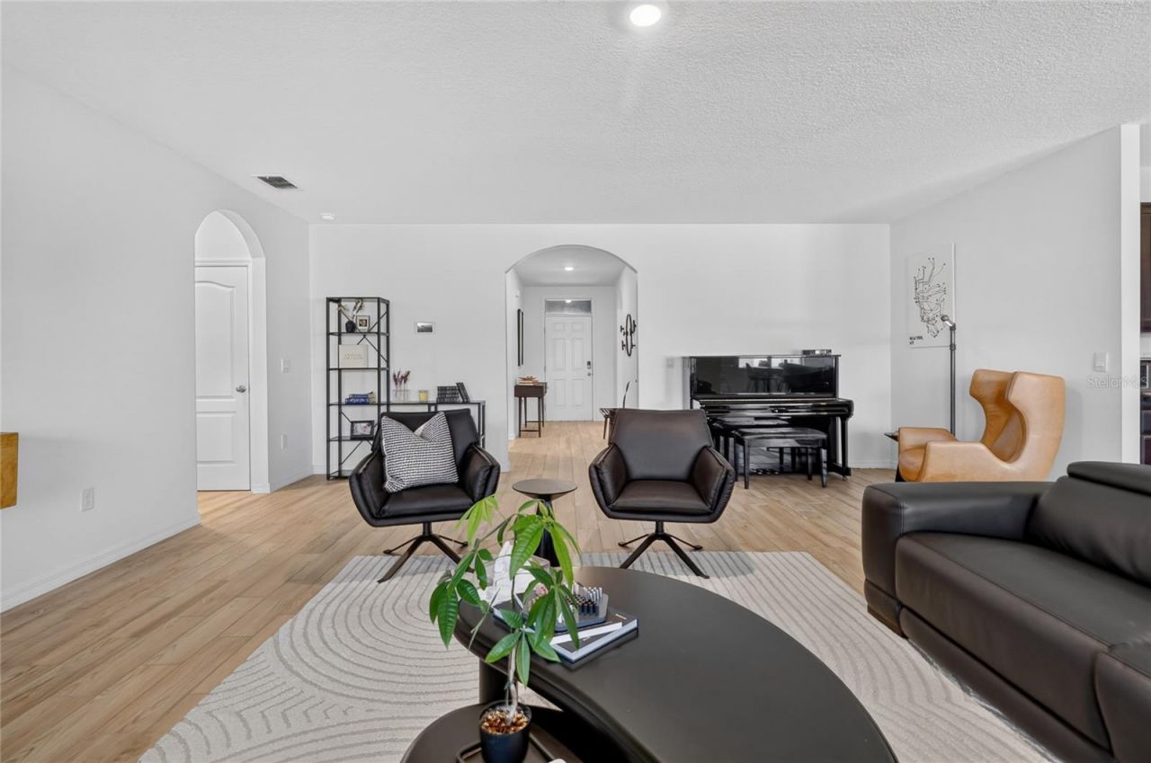 325 Auburn Grove Crossing, Auburndale, FL 33823 Photo