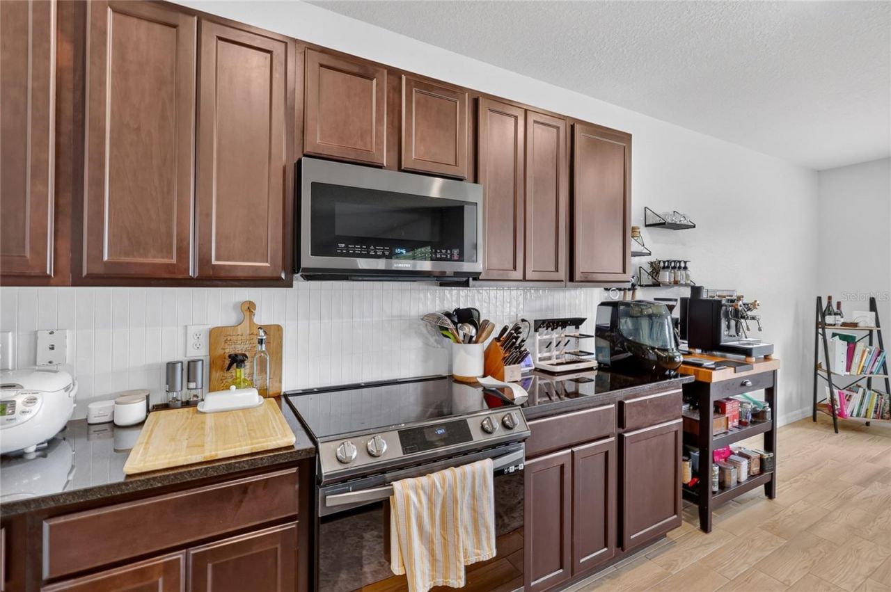 325 Auburn Grove Crossing, Auburndale, FL 33823 Photo