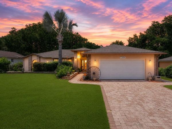 1304 ARIANA WOODS CIRCLE, AUBURNDALE, FL 33823