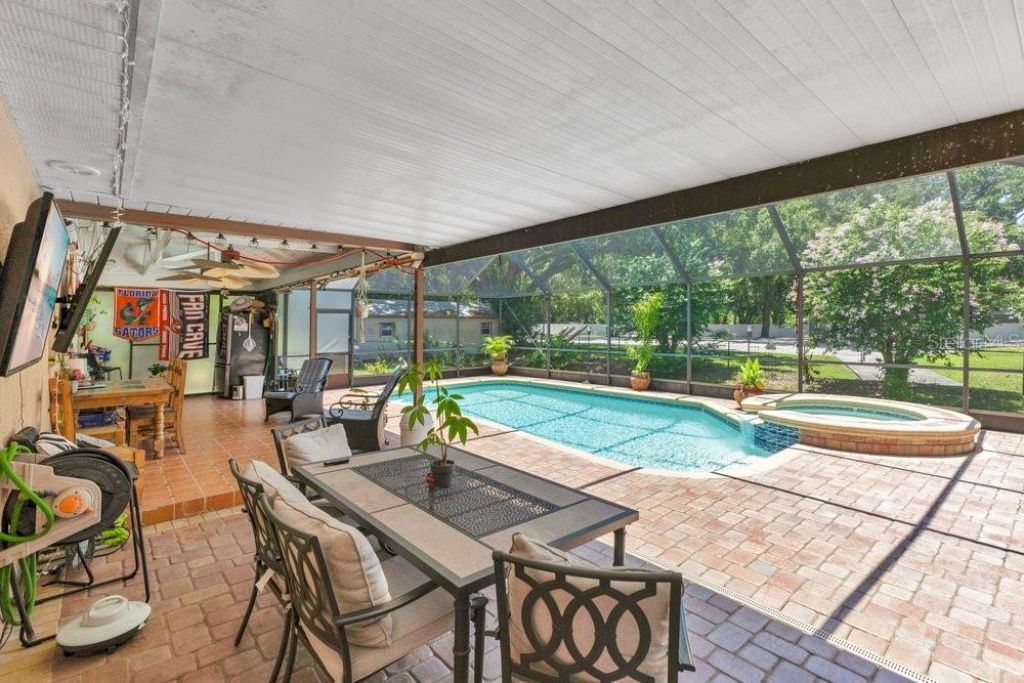1304 Ariana Woods Circle, Auburndale, FL 33823 Photo