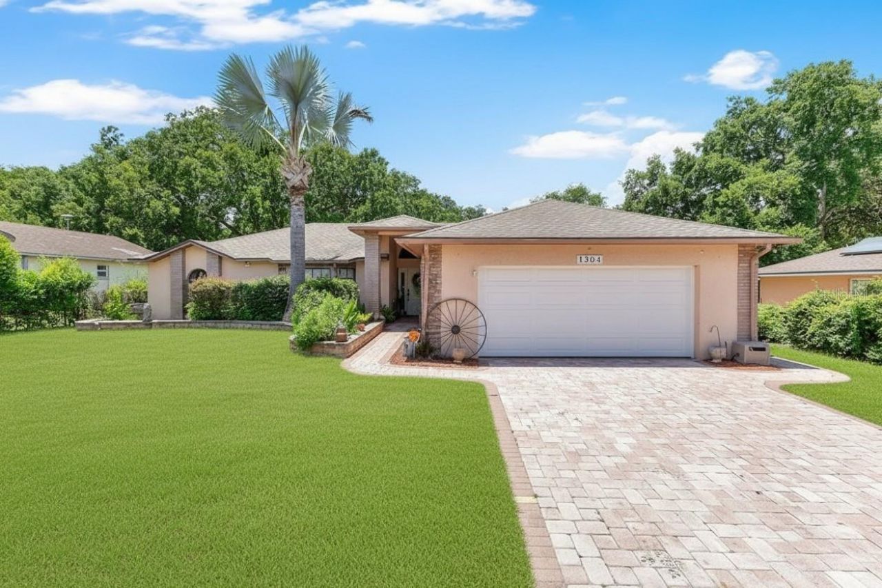 1304 Ariana Woods Circle, Auburndale, FL 33823 Photo