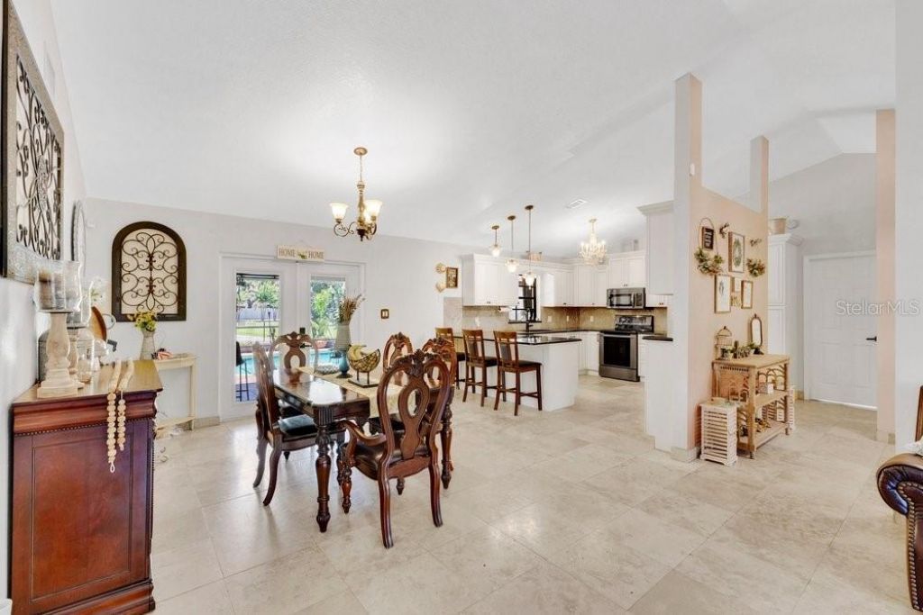 1304 Ariana Woods Circle, Auburndale, FL 33823 Photo