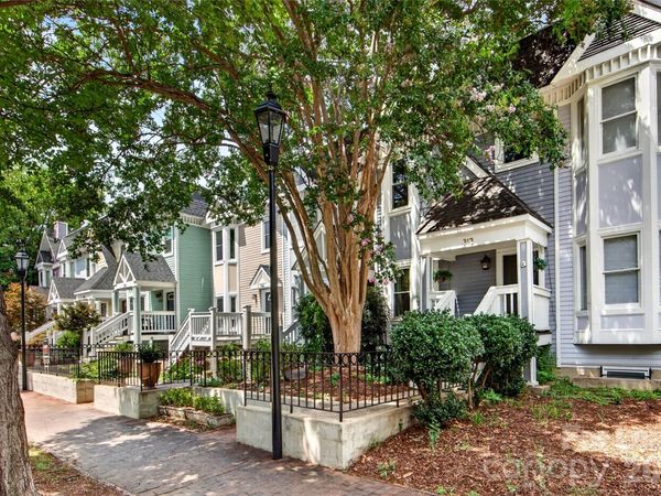 312 W 10th Street, Charlotte, NC 28202