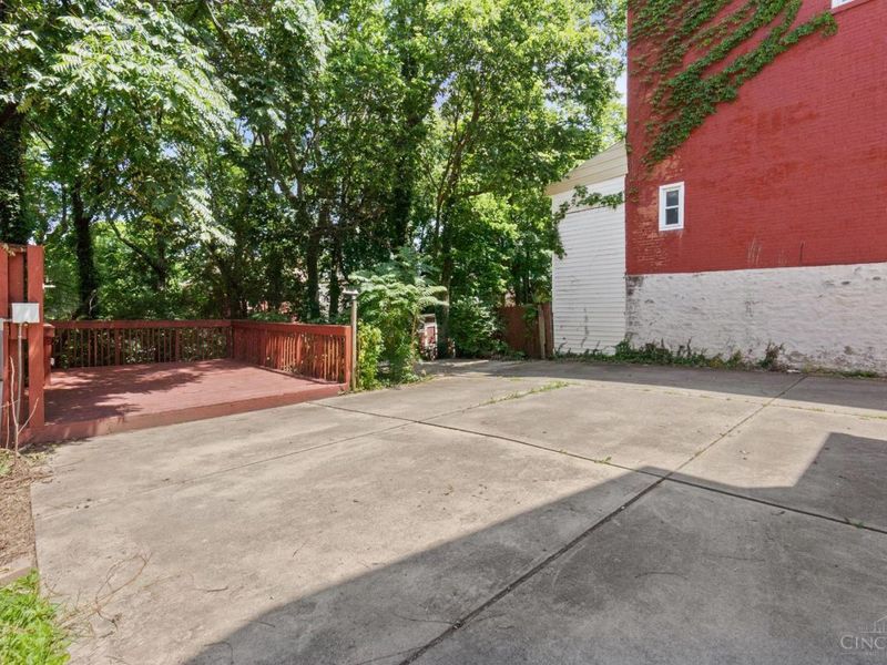 564 Considine Avenue, Cincinnati, OH 45205 Photo 26