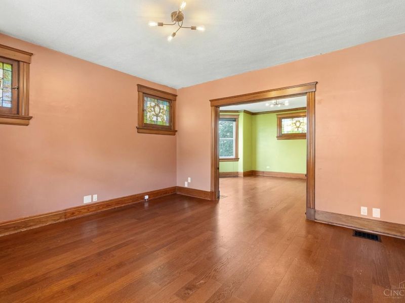 564 Considine Avenue, Cincinnati, OH 45205 Photo 7