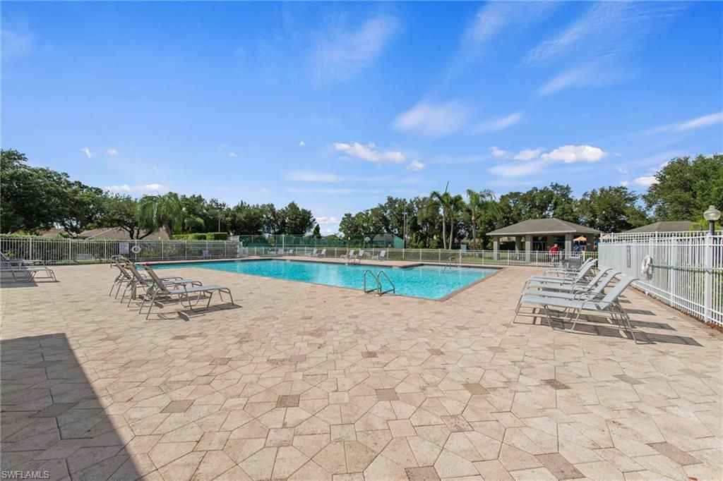 17450 Stepping Stone Dr, Fort Myers, FL 33967 Photo