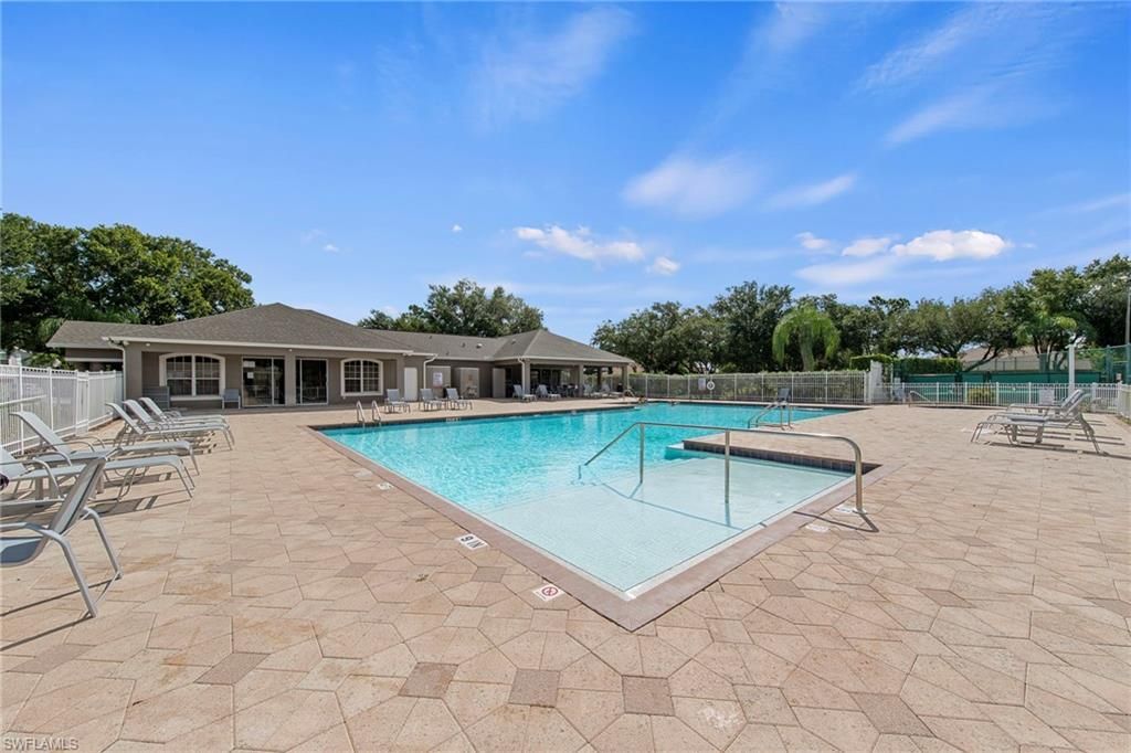 17450 Stepping Stone Dr, Fort Myers, FL 33967 Photo