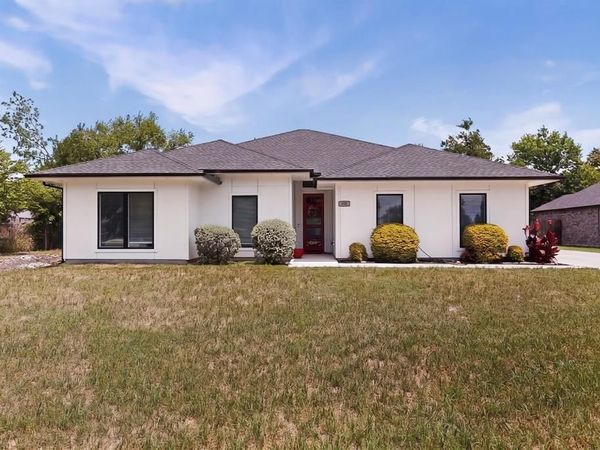 115 Dunlap Street, Waxahachie, TX 75165