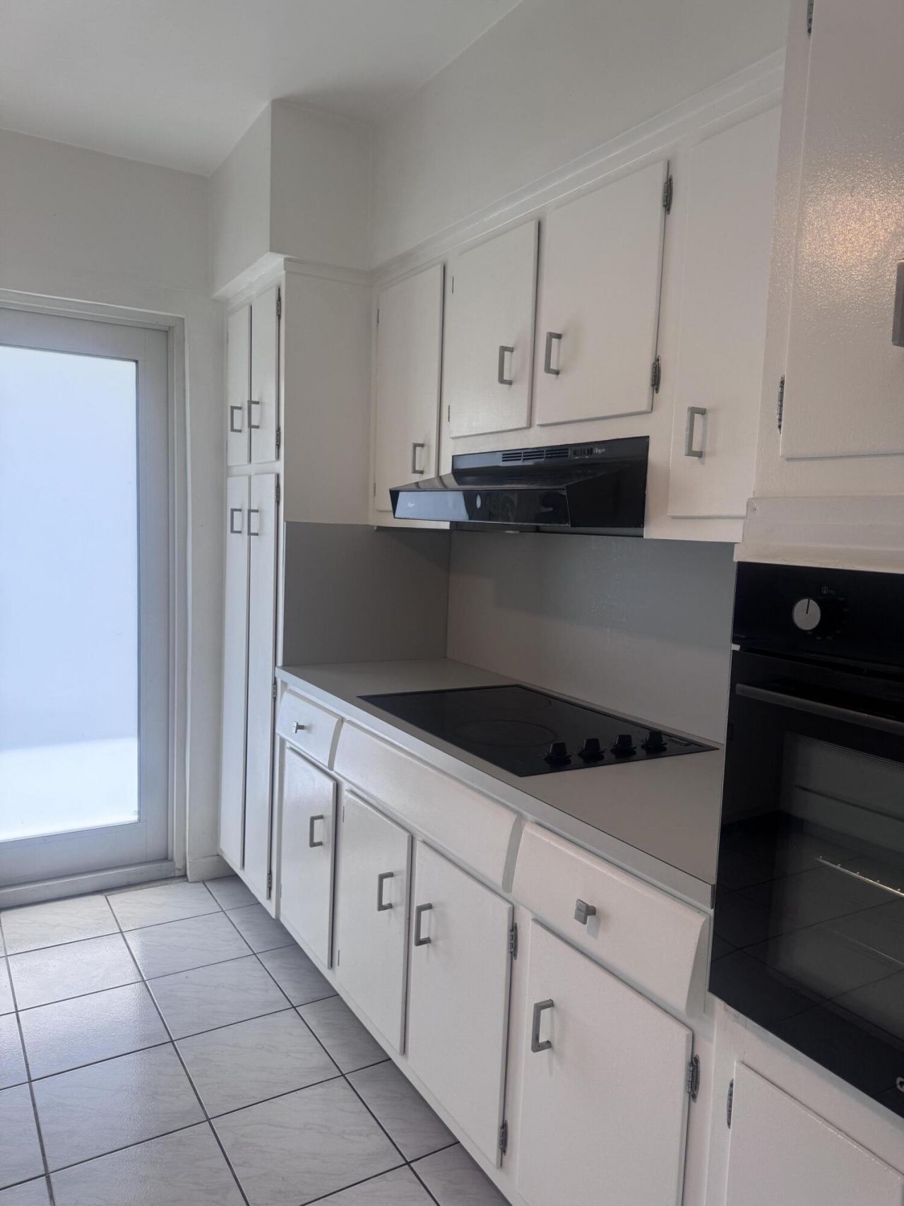 600 Layne Boulevard, Unit 205, Hallandale Beach, FL 33009 Photo